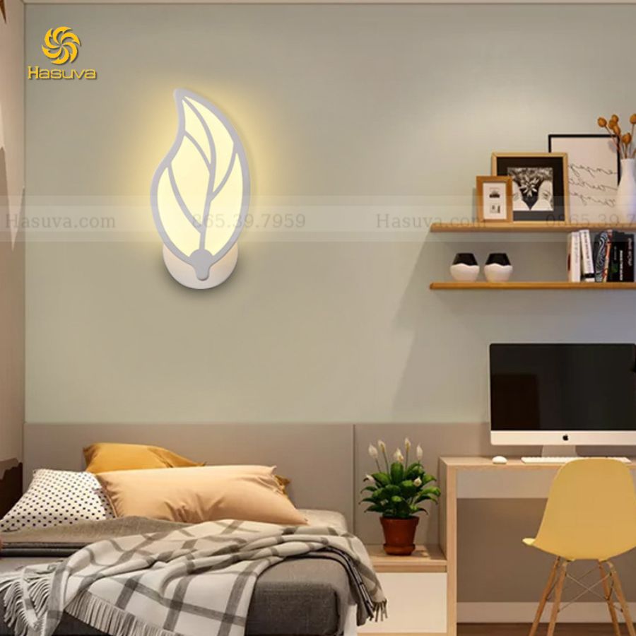 Đèn Tường Chiếc Lá