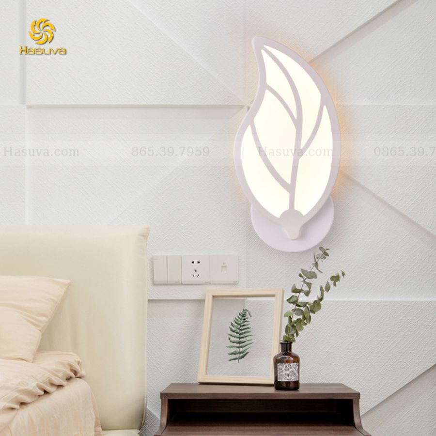 Đèn Tường Chiếc Lá
